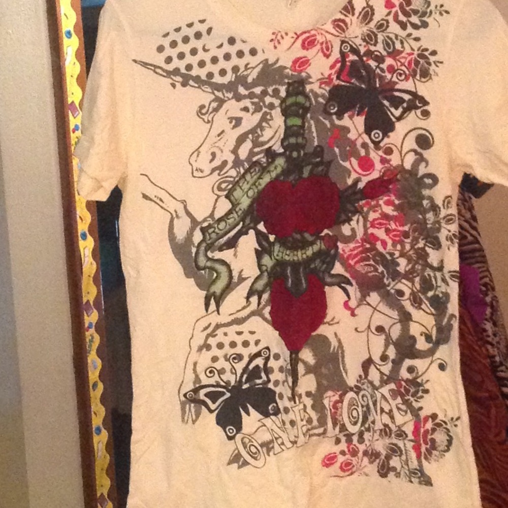 T-shirt